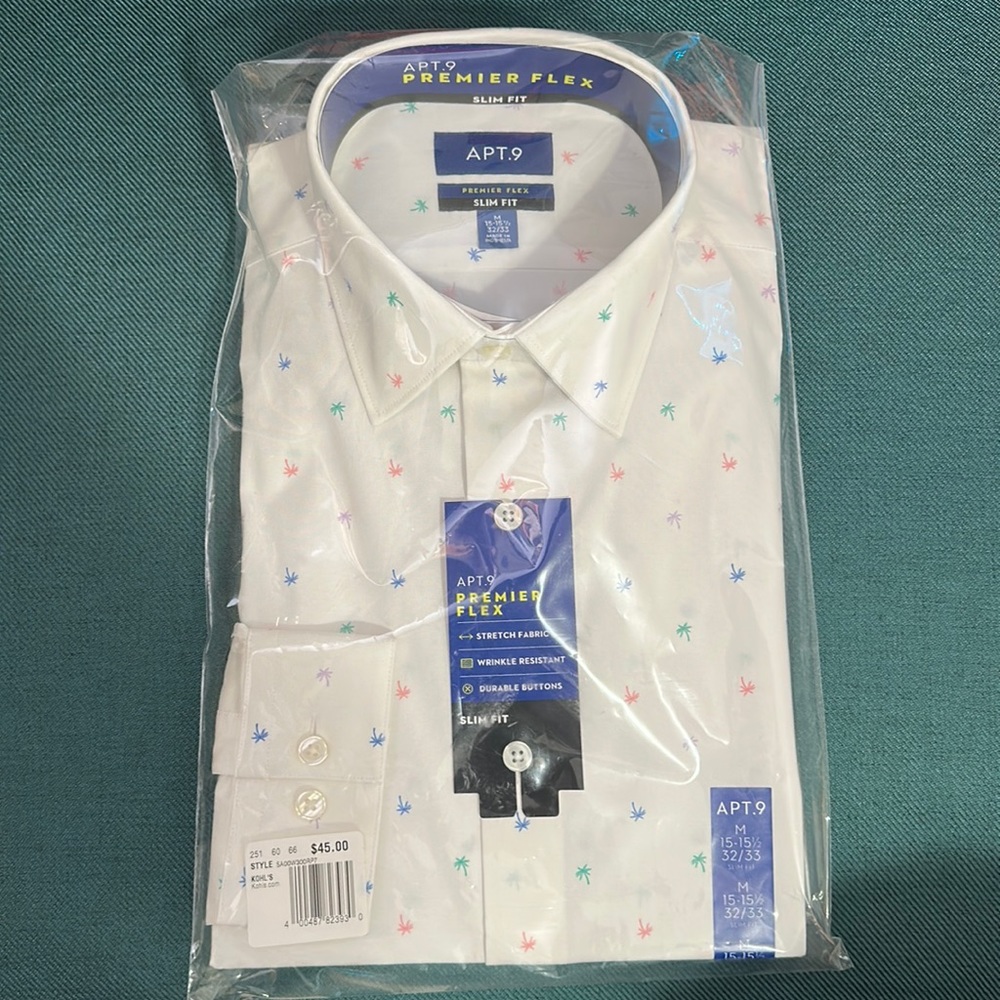 APT 9 - Premier Flex Dress Shirt - Size M - 15 - 15.5  /. 32/33. -  SLIM FIT.